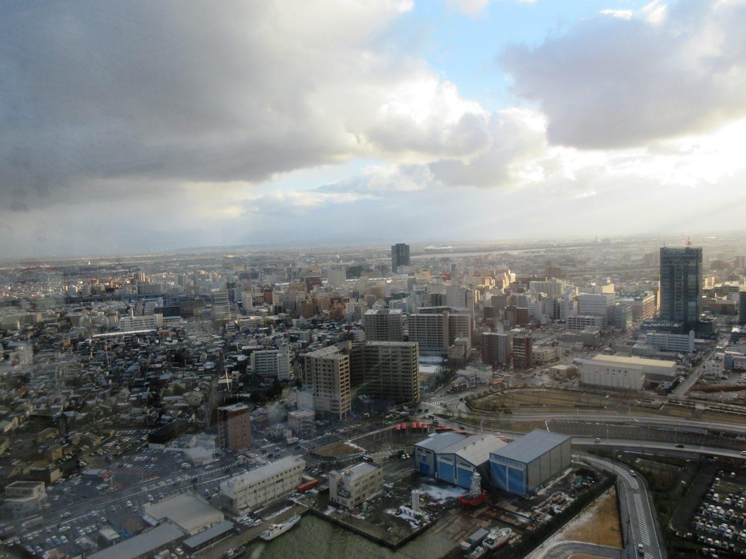 新潟 天気 今日 の 新潟 今日の気温と服装は？