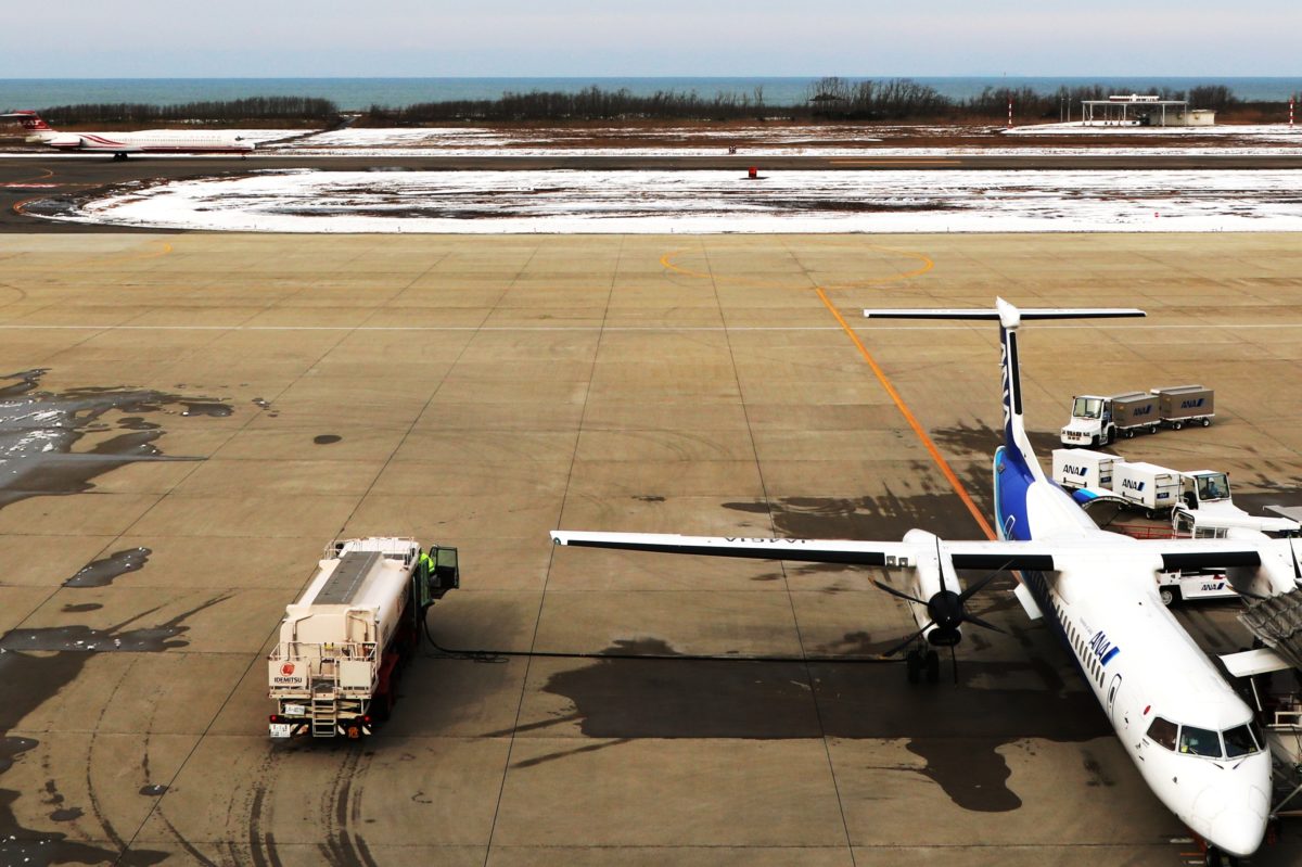 ３連休最終日の新潟空港 新潟県内のニュース