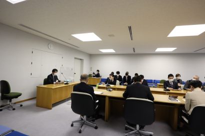 新潟市議会の市民厚生常任委員会で、特別養護老人ホーム「大山台ホーム」売却について協議