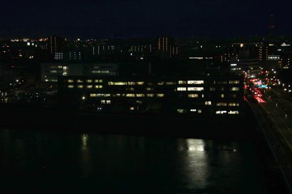 新潟市内２か所の「ワクチン加速化センター」で２６日に新型コロナワクチンの３回目接種を実施