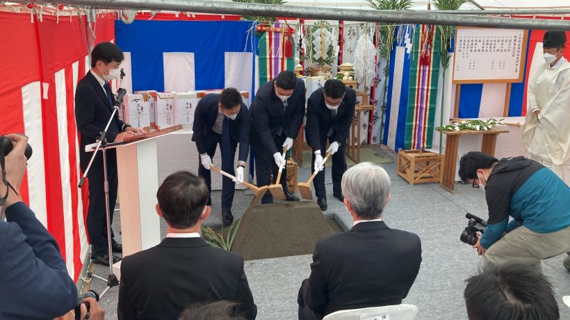 新潟市西区の旧小針球場跡地で計画されている開発予定地で地鎮祭が執り行われる 新潟県内のニュース｜にいがた経済新聞