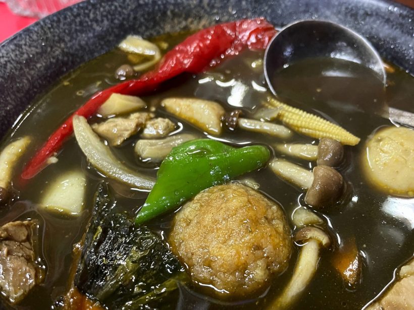 キシャメシ】6月16日 蒸し暑い時期だからこそ熱いカレーラーメンを、龍