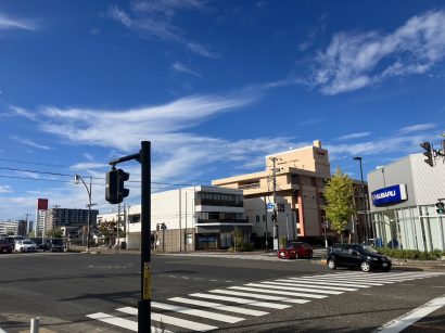 【天気予報】8月9日は引き続き高気圧に緩やかに覆われるが、湿った空気の影響を受ける見込み