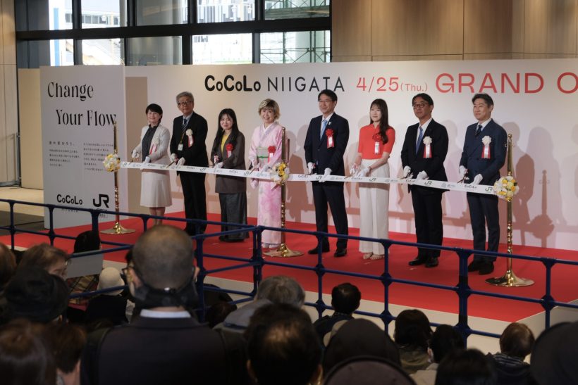 小林幸子さんが「雪椿」で開業祝う】CoCoLo新潟がグランドオープン