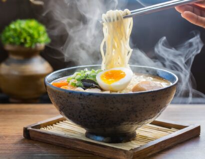 【新潟県も掲載】ラーメン強豪6地域のタウン誌が初の合同企画 地元編集部厳選120杯を紹介
