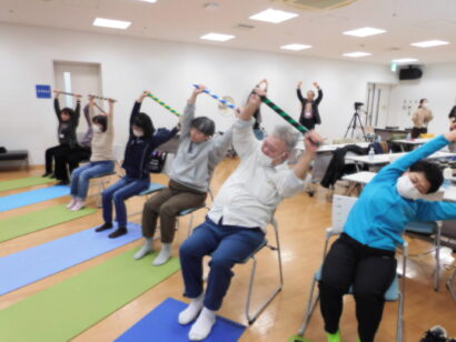 転ばぬ先の“ひと工夫”　新潟県長岡市で介護予防の体験講座