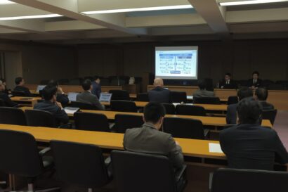市議会議員向けに生成AIのセミナー、議員や職員約40人が参加　業務への活用とリスクを学ぶ（新潟市）