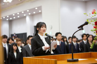 「大学とは自らを磨き上げ、己を鍛え上げる場」各務茂夫学長　開志専門職大学で入学式　県内外から249人が新入学