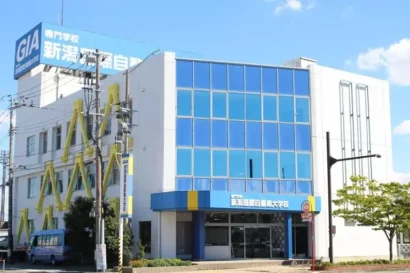 新潟国際自動車大学校に太平興業よりトラック寄贈　実践的な技術習得へ