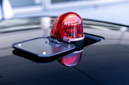 【関越道で速度超過】覆面パトカーが発見　免許提示せず53歳会社員を現行犯逮捕