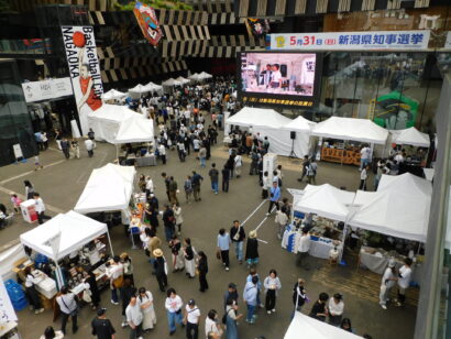 全国のロースターと来場者をつなぐ　長岡でコーヒーフェスにぎわう 石油ファンヒーターや加湿器のダイニチ工業株式会社も出展