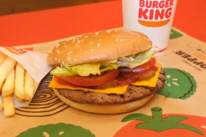 【直火焼きの100％ビーフパティが魅力！】バーガーキング、7年ぶりに新潟へ　6月11日、新潟市江南区に新店舗オープン