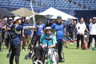 【日本一の大会へ】第17回ハードオフ杯選手権アーチェリー大会開催、エコスタ舞台に技競う