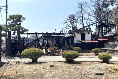 【越後鶴亀は全焼状態】新潟市西蒲区竹野町の酒造メーカーの越後鶴亀などから火災が発生