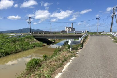 【70代女性が死亡】新潟市西蒲区で車が川へ転落、救助も搬送先で死亡