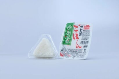 パックごはんの先入観を覆すおいしさを　「サトウのごはん」、表参道に塩おにぎり専門店を期間限定オープン
