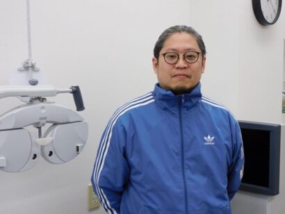 「眼鏡を売る」のではなく「見え方をつくる」　長岡市大手通「むずかしいメガネの専門店　アイワールド」 認定眼鏡士・原田代表取締役社長が考える、AI時代の眼鏡店 （新潟県長岡市）