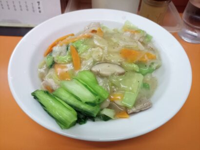 【キシャメシ】腹時計が鳴ったら「ハオハオラーメン（好好 麺飯）」へ！拠点近くの隠れ家で中華丼をかき込む（新潟県長岡市）